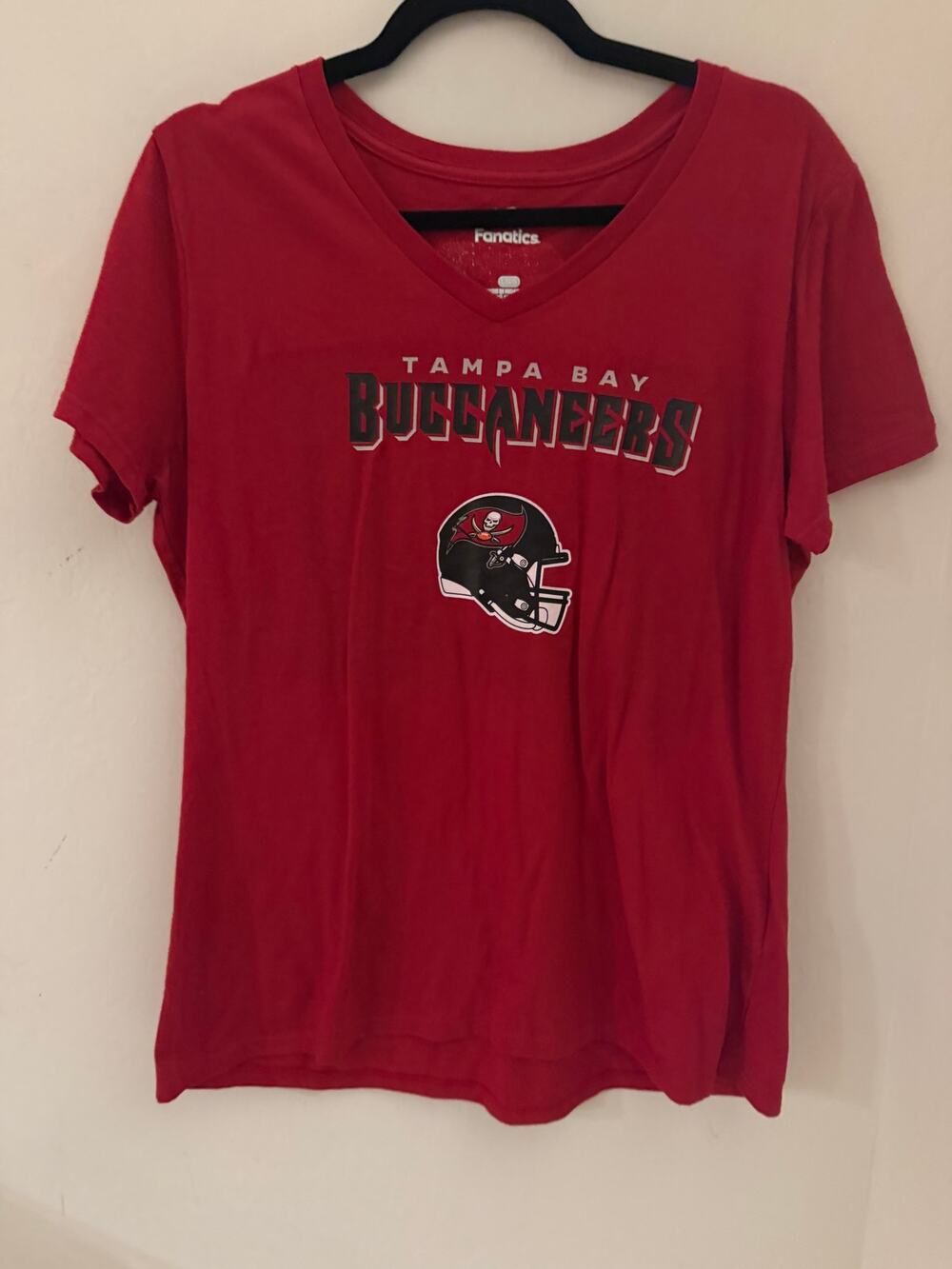 Women's Fanatics Baker Mayfield #6 Tampa Bay Buccaneers T-shirt Size Large NWOT